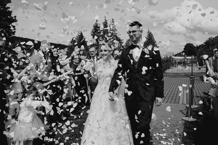 confetti2.jpg